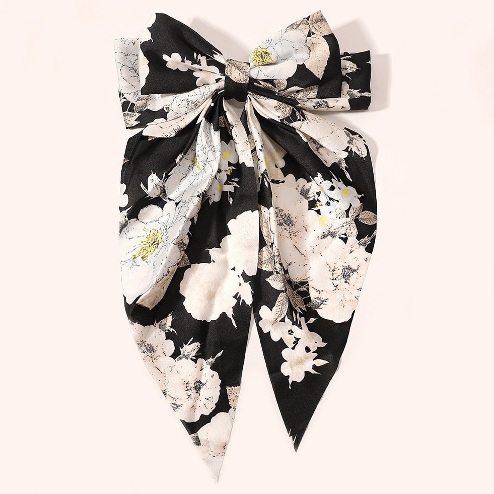 Large Bow Hairpin