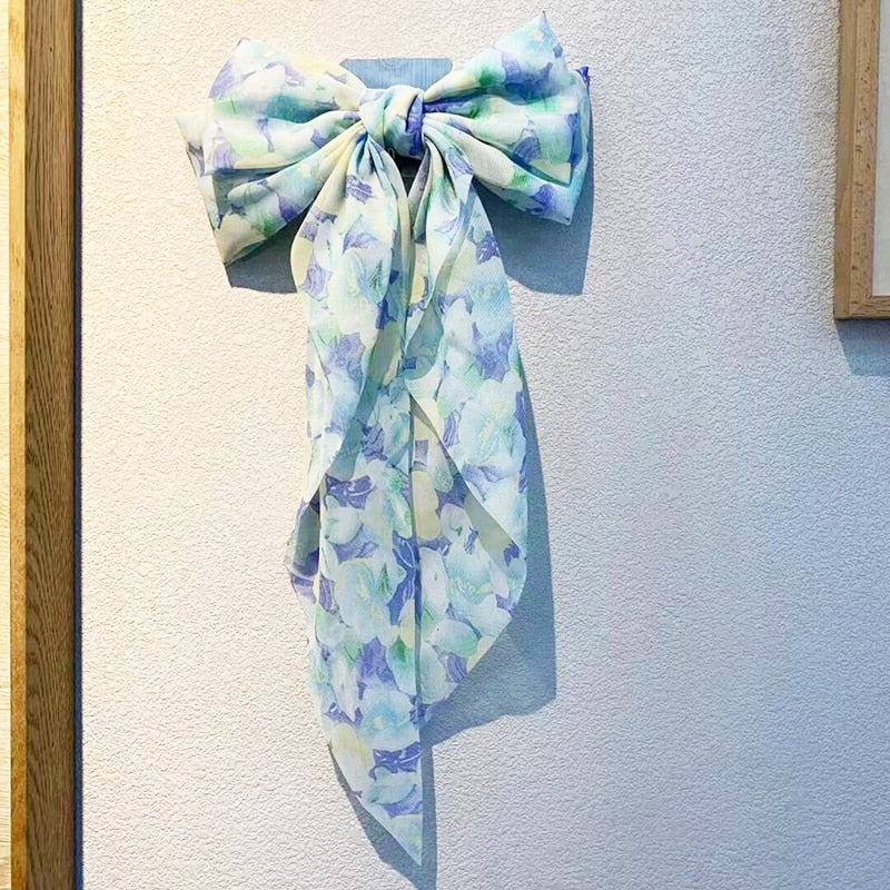 Large Bow Hairpin
