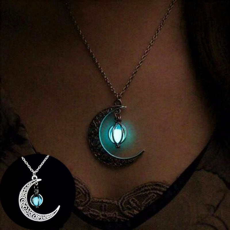 Boho Luminous Moon Necklace