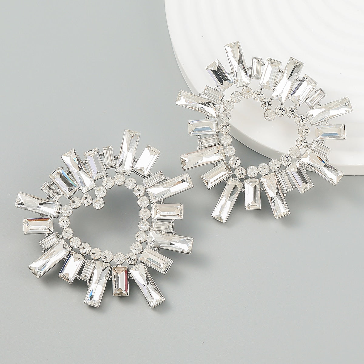 Shiny Rhinestone Flower Dangle Earrings